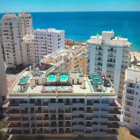 New Petit Paradise * Armação de Pêra